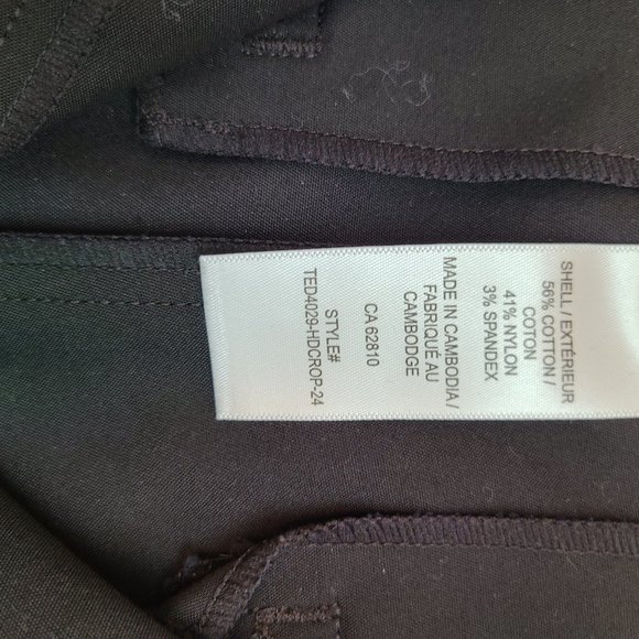 RICKI'S (New)Black Cropped (Cuffed) Pants - Picture 13 of 13